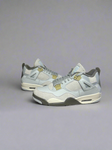 Air Jordan 4 Retro SE Craft Photon Dust