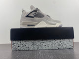 Air Jordan Retro 4 Frozen Momments