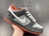 Nike SB Dunk Low Staple NYC Pigeon