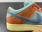 Nike SB Dunk Low Orange Emerald Rise