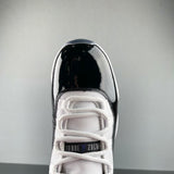 Air Jordan 11 Retro Concord