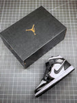 Air Jordan 1 Mid Carbon Fiber Black