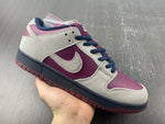 Nike SB Dunk Low Atmosphere Grey True Berry