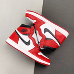 Air Jordan 1 High Retro OG Chicago