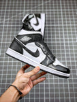 Air Jordan 1 Mid Carbon Fiber Black