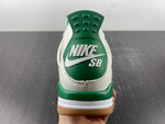 Air Jordan 4 Retro SB Pine Green